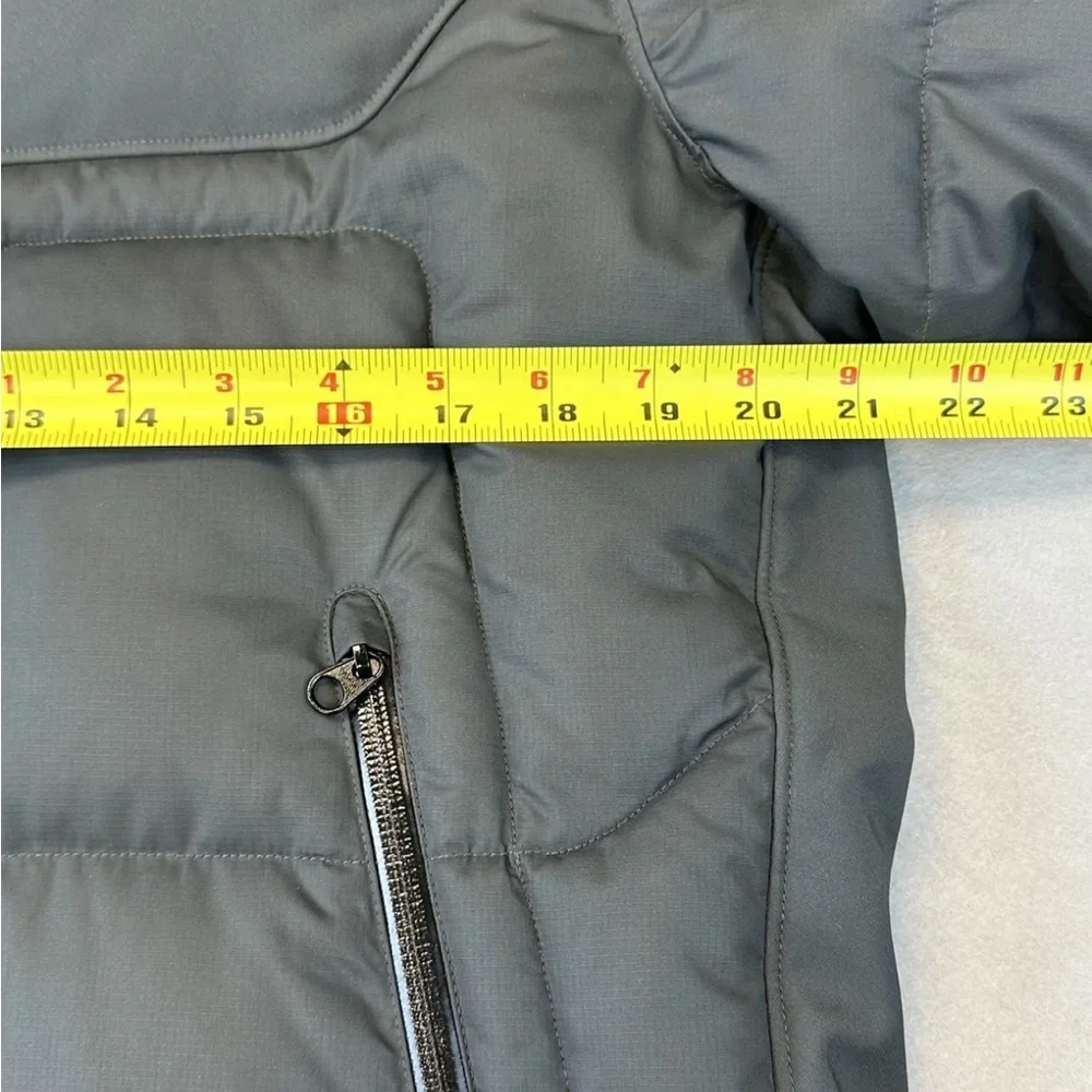 Nike Jacket Gray 378068-010 Thick Insulated Hooded Thick Tech Paneled Puffer